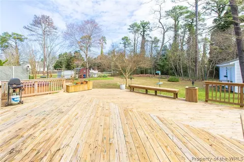 7484 Tyndall Dr, Gloucester Point, VA 23062 photo 30