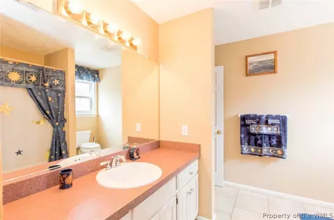 7484 Tyndall Dr, Gloucester Point, VA 23062 photo 16