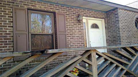 8210 Waverley Ln, Gloucester, VA 23061 photo 10