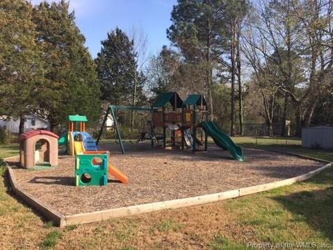 701 Mosby, Williamsburg, VA 23185 photo 18