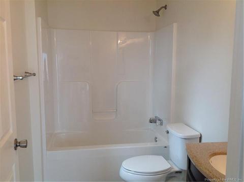 59 Randolph St, Middlesex, VA 23169 photo 3