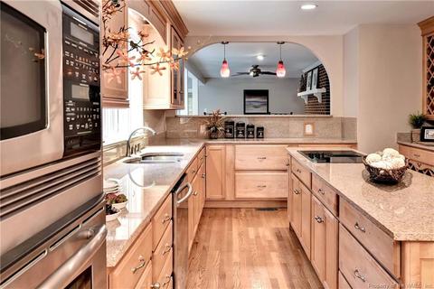 741 E Tazewells Way, Williamsburg, VA 23185 photo 7