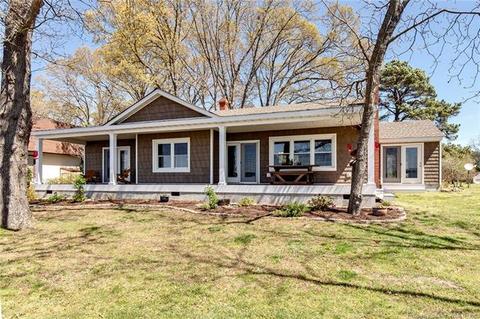4664 Groh Ln, Gloucester, VA 23061 photo 12