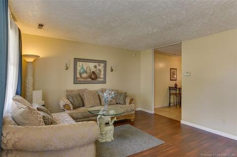 1534 Adams Cir, Hampton, VA 23663 photo 6