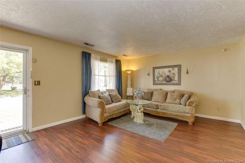 1534 Adams Cir, Hampton, VA 23663 photo 7