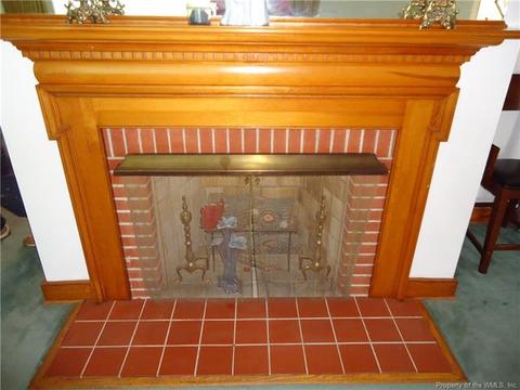 6776 Calhoun St, Gloucester, VA 23061 photo 6