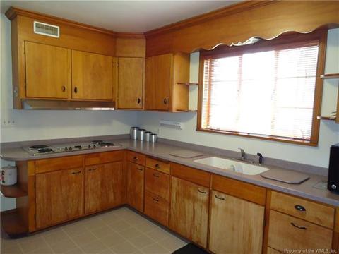 6776 Calhoun St, Gloucester, VA 23061 photo 7