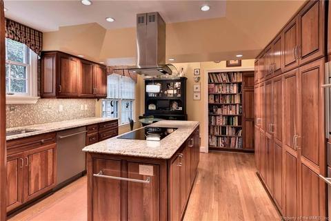 2 Saint Simone Ct, Williamsburg, VA 23185 photo 14
