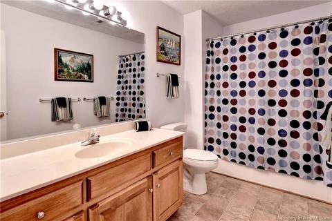 1720 Piazza Pl, Hampton, VA 23666 photo 27