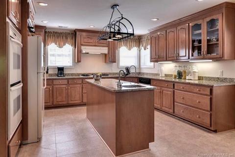 303 Cove Ct, Lanexa, VA 23089 photo 3