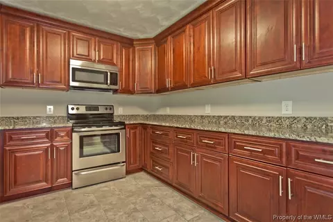 137 Lynnhaven Dr, Hampton, VA 23666 photo 13