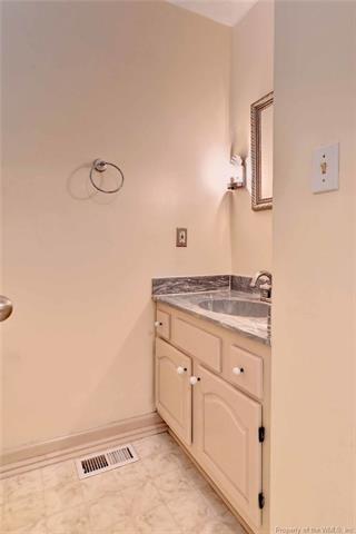 130 Bowstring Dr, Williamsburg, VA 23185 photo 21