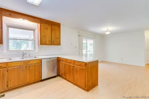3480 Enos Rd, Gloucester, VA 23061 photo 10