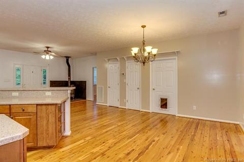 3200 E Vaidens Pond Rd, Lanexa, VA 23089 photo 13