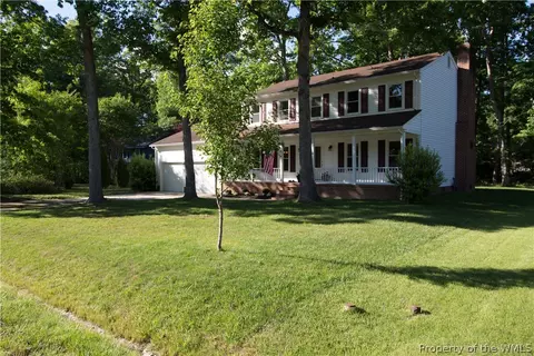 9 Berkeley Cir, Williamsburg, VA 23185 photo 2