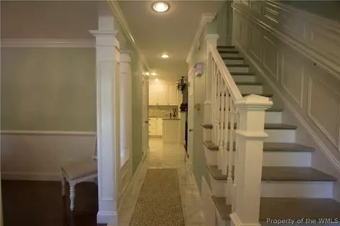 9 Berkeley Cir, Williamsburg, VA 23185 photo 3