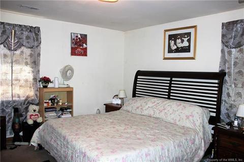 7442 Corr St, Gloucester, VA 23061 photo 3