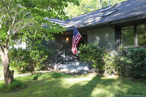 165 Devon Rd, Williamsburg, VA 23188 photo 3
