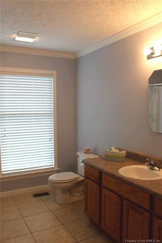 6074 E Colonial Trl, Surry, VA 23883 photo 8