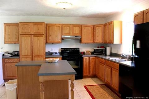6074 E Colonial Trl, Surry, VA 23883 photo 3