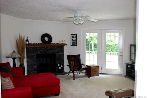 6074 E Colonial Trl, Surry, VA 23883 photo 4