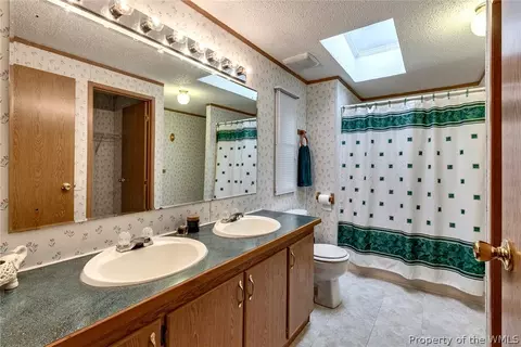 3045 N Waterside Dr, Lanexa, VA 23089 photo 9