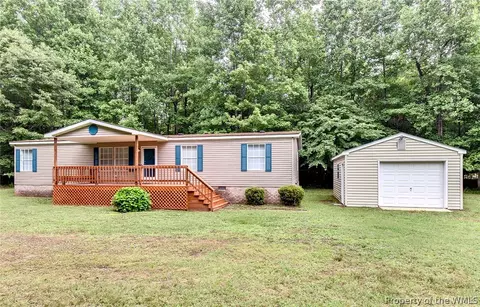 3045 N Waterside Dr, Lanexa, VA 23089 photo 1