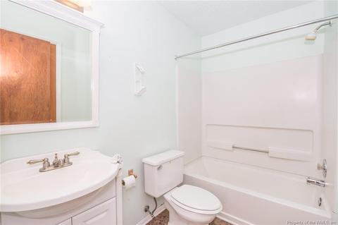 3592 Dunrovin Ln, Gloucester, VA 23061 photo 23
