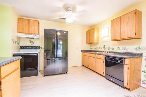 3592 Dunrovin Ln, Gloucester, VA 23061 photo 13