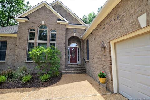 5880 Brickshire Dr, Providence Forge, VA 23140 photo 2