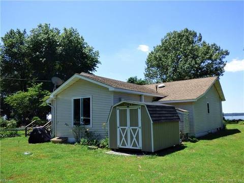 6232 Allmondsville Rd, Gloucester, VA 23061 photo 5