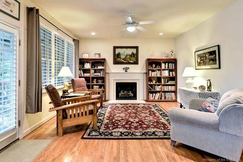 6809 Bershak Ct, Gloucester, VA 23061 photo 9