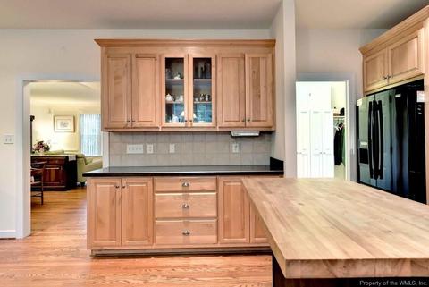 6809 Bershak Ct, Gloucester, VA 23061 photo 16