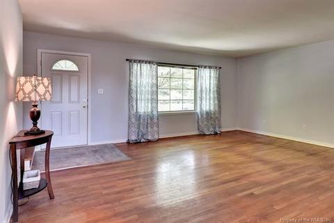 116 Thomas Nelson Ln, Williamsburg, VA 23185 photo 4