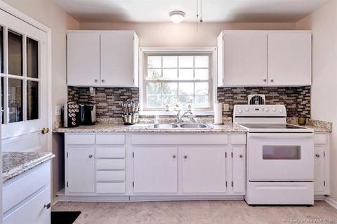 116 Thomas Nelson Ln, Williamsburg, VA 23185 photo 8