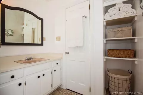 274 E Queens Dr, Williamsburg, VA 23185 photo 22