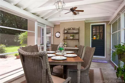 274 E Queens Dr, Williamsburg, VA 23185 photo 13