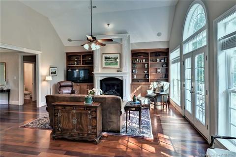 128 Pebble Bch, Williamsburg, VA 23188 photo 4
