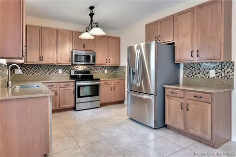 141 Braddock Rd, Williamsburg, VA 23185 photo 3