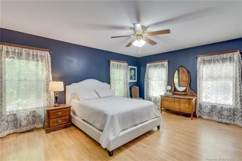 4220 Shadybrook Ln, Gloucester, VA 23061 photo 13