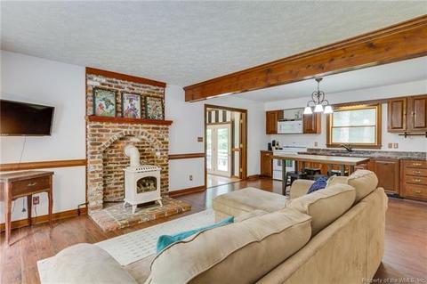 4220 Shadybrook Ln, Gloucester, VA 23061 photo 5