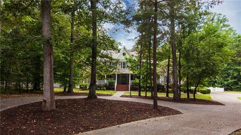 108 Lynette Dr, Williamsburg, VA 23188 photo 3