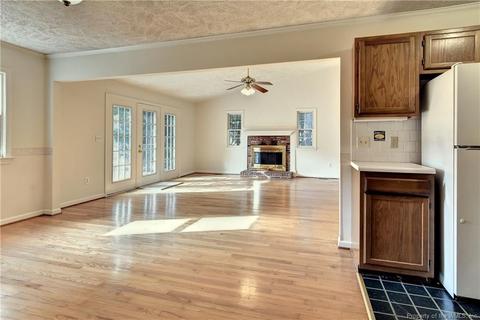 119 Leon Dr, Williamsburg, VA 23188 photo 3