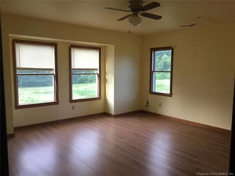 5732 Burleigh Rd, Gloucester, VA 23061 photo 11