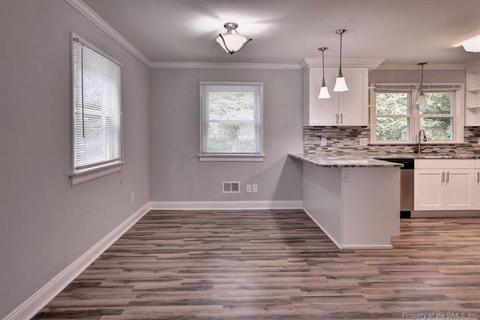 111 Davis Dr, Williamsburg, VA 23185 photo 5