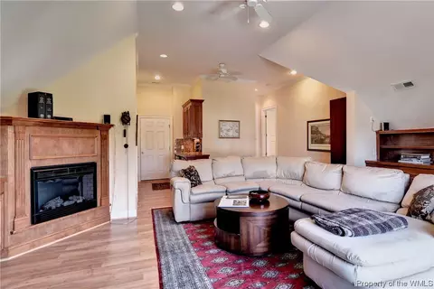 2908 Barrets Pointe Rd, Williamsburg, VA 23185 photo 38