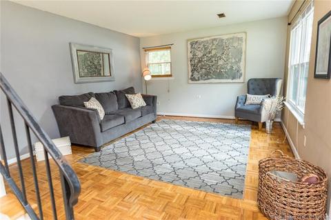 13 El Paso Ct, Hampton, VA 23669 photo 6