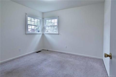 1784 Revere Dr, Hampton, VA 23664 photo 9