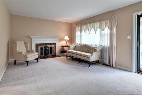 1784 Revere Dr, Hampton, VA 23664 photo 3
