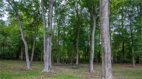 150 Semple Farm Rd, Hampton, VA 23666 photo 9
